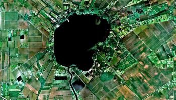 Sai lầm duy nhất của một người đã khiến chiếc hồ này mất tích chỉ trong vài giờ, rồi tạo ra cái hố huỷ diệt nhất lịch sử nước Mỹ - Ảnh 5.