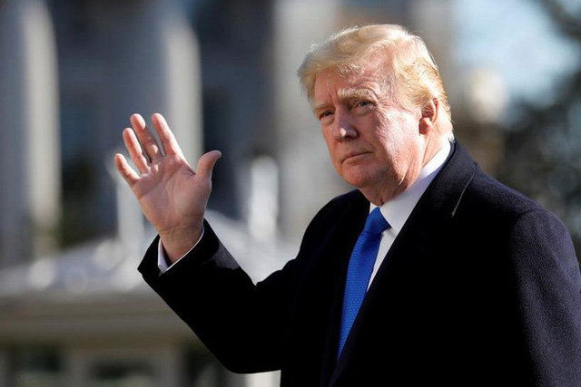 Tổng thống Donald Trump có kiện gian lận bầu cử lên Tòa án Tối cao Mỹ? - Ảnh 1. Tổng thống Donald Trump có kiện gian lận bầu cử lên Tòa án Tối cao Mỹ? - Ảnh 1.