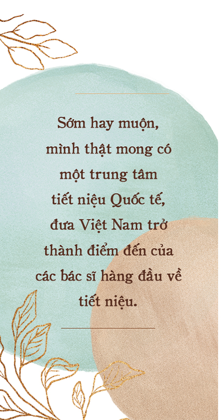 Nhà báo Trần Mai Anh nói về hành trình thiện nguyện: Có lúc mỏi chứ - Cái mỏi rất bình thường của người luôn phải gắng quá sức mình đi trên con đường mà đôi lúc không biết còn bao xa - Ảnh 10.