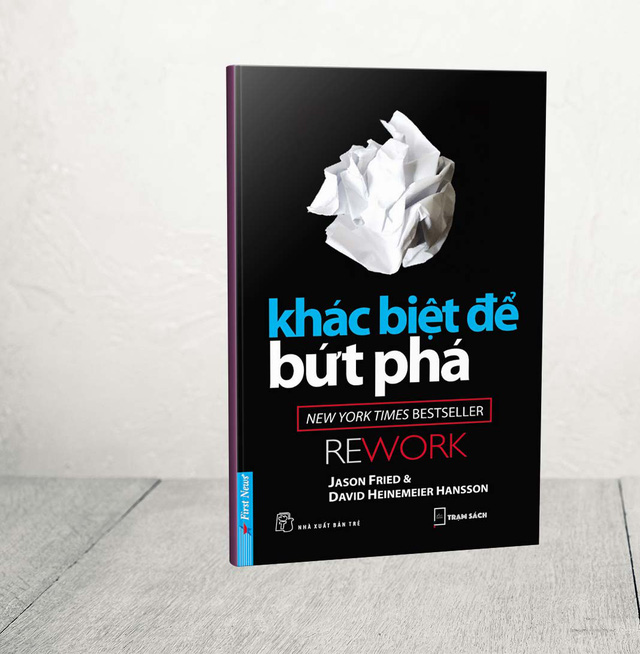 Bận bịu kiếm tiền đến đâu, Jeff Bezos vẫn dành thời gian để đọc sách: Đây là 10 tác phẩm tỷ phú Amazon tâm đắc khuyên bạn không nên bỏ qua - Ảnh 3.