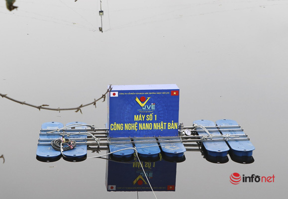 Xử lý mùi tại bãi rác Nam Sơn, bọt khí phủ trắng xóa mặt hồ - Ảnh 3.