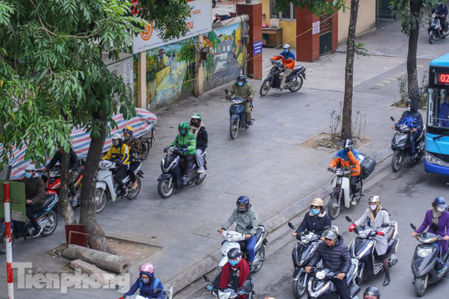  Ma trận ùn tắc giao thông ở Hà Nội ngày cuối năm  - Ảnh 6.