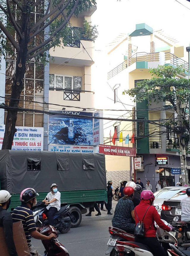  Công an Đồng Nai bao vây khám xét các nhà thuốc Sơn Minh - Sĩ Mẫn ở TP Biên Hòa  - Ảnh 2.