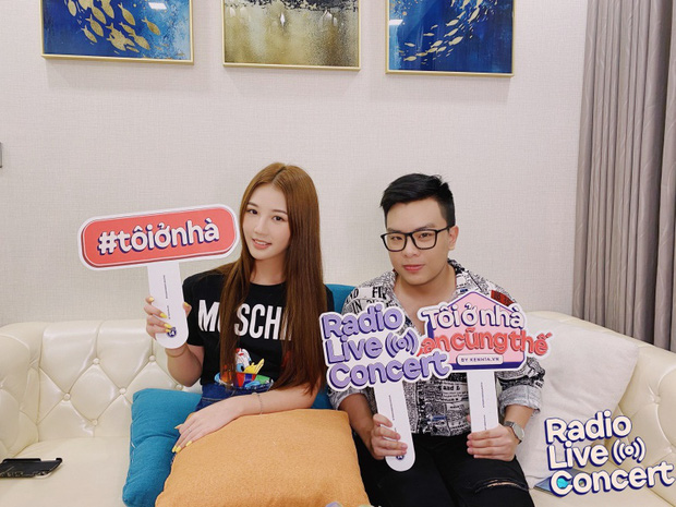 Nghệ sĩ tổ chức show livestream giữa mùa dịch: Cái khó ló cái khôn, từ miễn phí cho đến thu phí đã mở ra một cuộc chơi mới cho nền giải trí? - Ảnh 6. Nghệ sĩ tổ chức show livestream giữa mùa dịch: Cái khó ló cái khôn, từ miễn phí cho đến thu phí đã mở ra một cuộc chơi mới cho nền giải trí? - Ảnh 6.