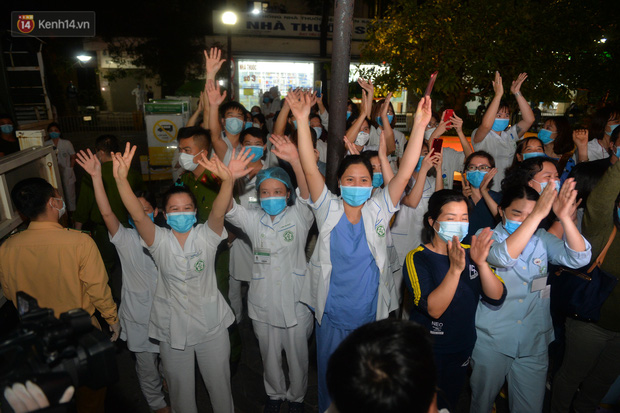 Giám đốc Bệnh viện Bạch Mai: Chúng tôi đã đơn phương chấm dứt hợp đồng với công ty Trường Sinh - Ảnh 1.