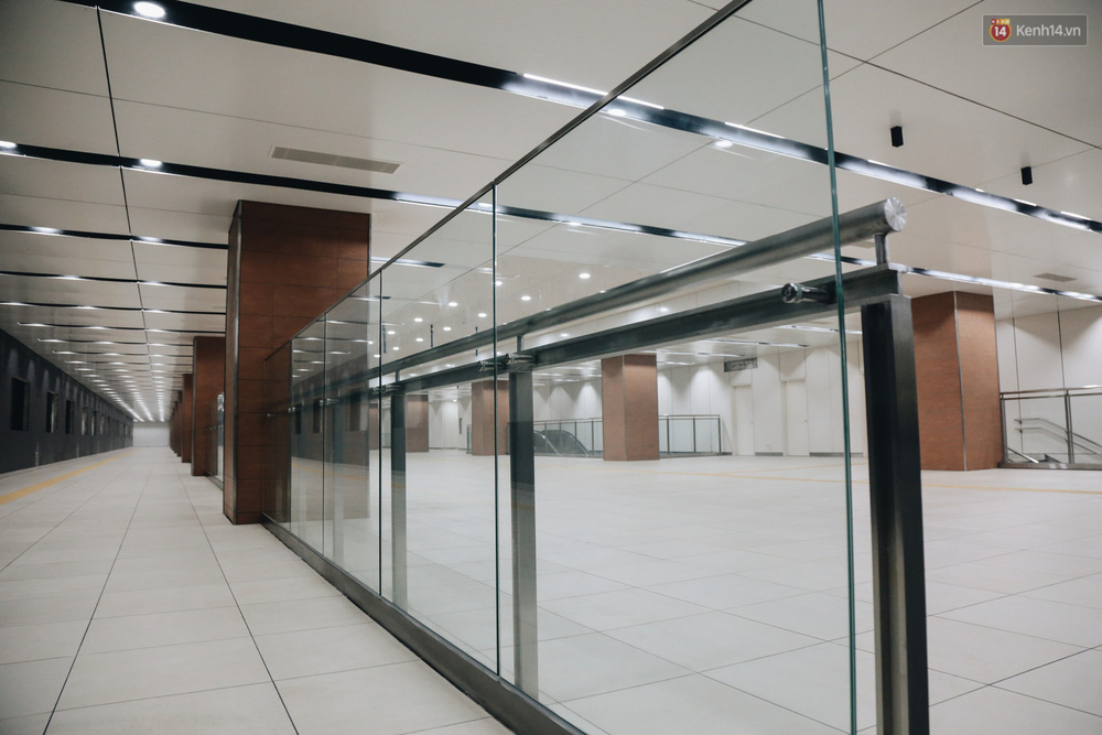 Ga ngầm Metro đầu tiên được hoàn thành ở Sài Gòn: Ngỡ như “thiên đường” dưới lòng đất, thiết kế theo kiến trúc của Nhà hát Thành phố - Ảnh 11. Ga ngầm Metro đầu tiên được hoàn thành ở Sài Gòn: Ngỡ như “thiên đường” dưới lòng đất, thiết kế theo kiến trúc của Nhà hát Thành phố - Ảnh 11.