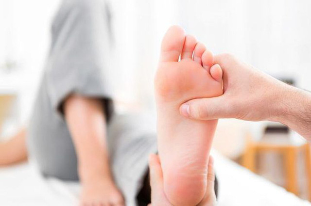  Bàn chân là biểu hiện của sức khỏe, có 7 thay đổi bất thường ở bàn chân cho thấy bệnh tật đang tìm đến  - Ảnh 1.
