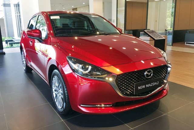 Mazda2 ‘dọn kho’ giảm giá kỷ lục 55 triệu đồng, rẻ ngang Toyota Vios - Ảnh 2.