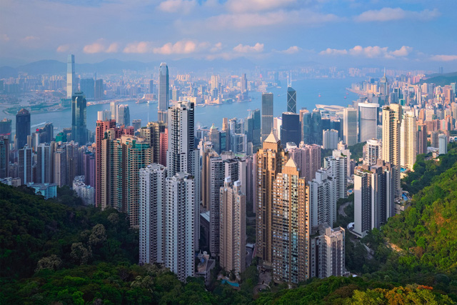 Hồng Kông gấp rút tặng hơn 1.000 USD cho người dân chi tiêu - Ảnh 3.