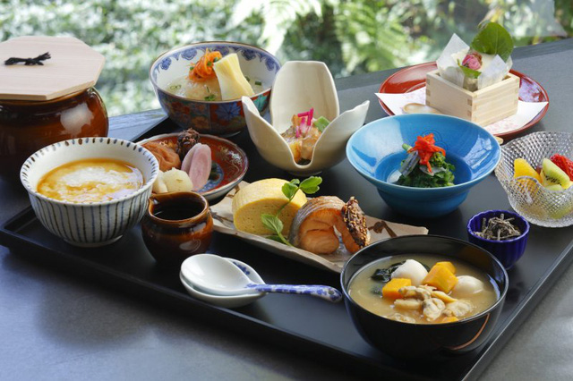  Người Nhật chuẩn bị phần ăn 1 món súp, 3 món phụ, đằng sau đó là ẩn ý đáng học hỏi: Vừa đủ để cân bằng, vừa đủ để khỏe mạnh  - Ảnh 2.
