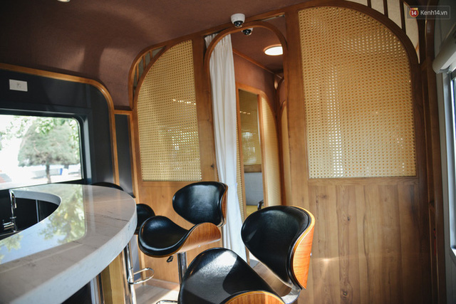 Cận cảnh toa tàu lửa có quầy bar và ghế massage thư giãn đầu tiên ở Việt Nam sắp đón khách - Ảnh 11.