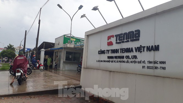 Công an làm việc với Trưởng đoàn Kiểm tra thuế Cty TNHH Tenma Việt Nam  - Ảnh 1.