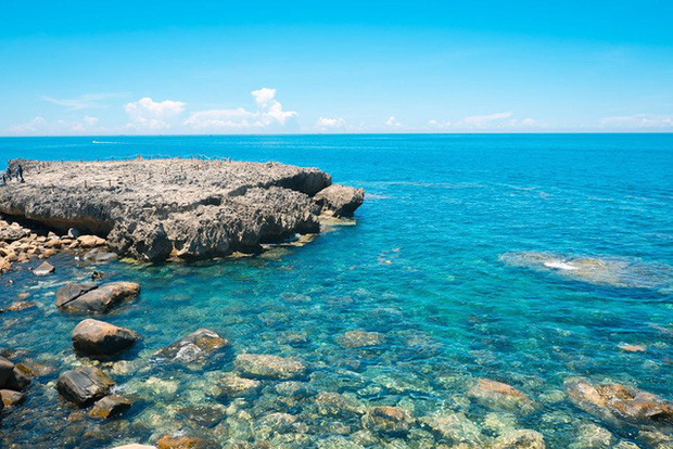 Lạc lối ở Ninh Thuận - vùng đất muốn núi có núi, muốn biển có biển, có cả sa mạc lộng gió nên thơ - Ảnh 1. Lạc lối ở Ninh Thuận - vùng đất muốn núi có núi, muốn biển có biển, có cả sa mạc lộng gió nên thơ - Ảnh 1.