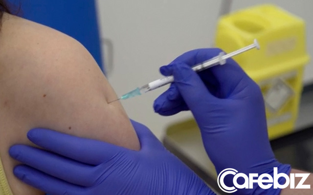 Bloomberg: Người tiêm vaccine vẫn có thể lây lan dịch Covid-19 trong cộng đồng? - Ảnh 2.