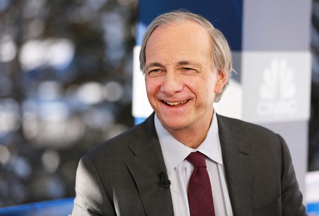 Tỷ phú Ray Dalio: Nếu còn trẻ, tôi sẽ làm 3 việc này trong đại dịch Covid-19 - Ảnh 1.