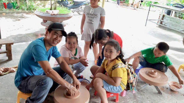 Mô hình kinh doanh độc, lạ từ các món đồ “đồng nát” - Ảnh 1. Mô hình kinh doanh độc, lạ từ các món đồ “đồng nát” - Ảnh 1.