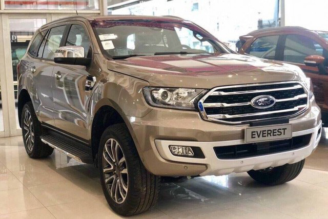  Đại lý tìm đủ cách dọn kho Ford Everest: Giảm giá gần 200 triệu, độ sẵn nhiều đồ chơi ‘hàng hiệu’ giá cả trăm triệu đồng  - Ảnh 2.