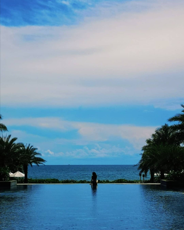 6 resort 5 sao sở hữu hồ bơi độc đáo bậc nhất đảo ngọc Phú Quốc đang có giá rẻ, giảm sâu đến không ngờ: Còn gì tuyệt hơn ngắm hoàng hôn, đắm mình trong làn nước xanh trong vắt - Ảnh 22.