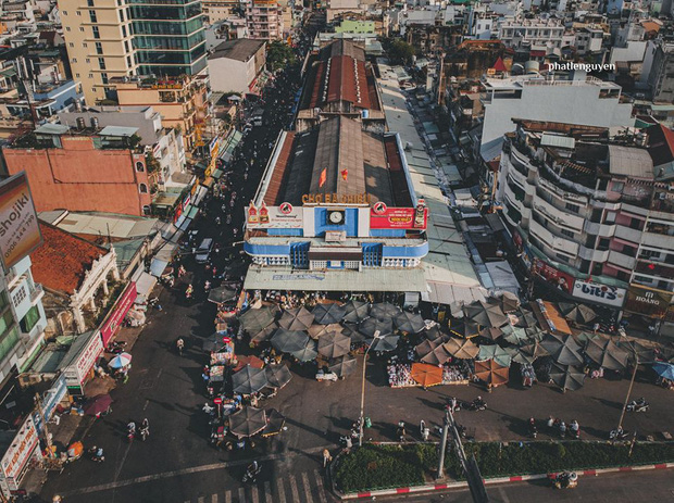  Không tin vào mắt mình trước bộ ảnh chụp Sài Gòn từ trên cao đang “gây bão” MXH: Xem hình, bạn đoán được đúng tên bao nhiêu địa điểm?  - Ảnh 8.