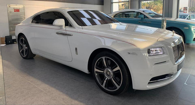  Rolls-Royce Wraith lướt tại Dubai được chào bán hơn 9 tỷ khi về Việt Nam - Xe siêu sang giá mềm cho giới nhà giàu - Ảnh 5.