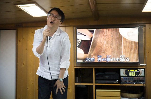 Chuyện đời ít biết của cha đẻ máy hát Karaoke: Có lúc giàu sang nhưng trầm cảm, mất tiền khủng bản quyền nhưng bất ngờ sánh ngang các huyền thoại thế kỷ 20 - Ảnh 6. Chuyện đời ít biết của cha đẻ máy hát Karaoke: Có lúc giàu sang nhưng trầm cảm, mất tiền khủng bản quyền nhưng bất ngờ sánh ngang các huyền thoại thế kỷ 20 - Ảnh 6.
