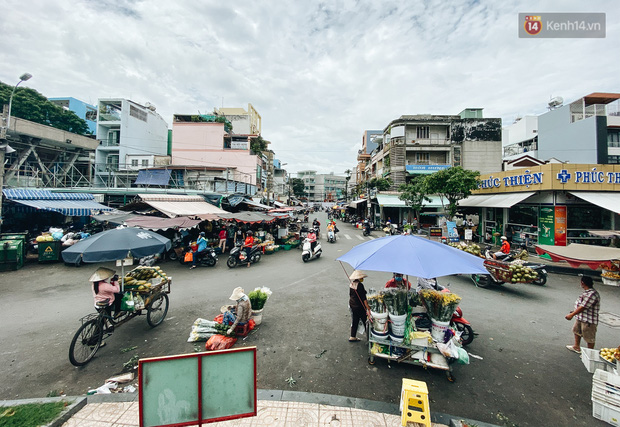 Cận cảnh con đường ở Quận 10 sẽ được cải tạo thành phố đi bộ thứ 3 ở Sài Gòn với chiều dài 100 mét - Ảnh 5. Cận cảnh con đường ở Quận 10 sẽ được cải tạo thành phố đi bộ thứ 3 ở Sài Gòn với chiều dài 100 mét - Ảnh 5.