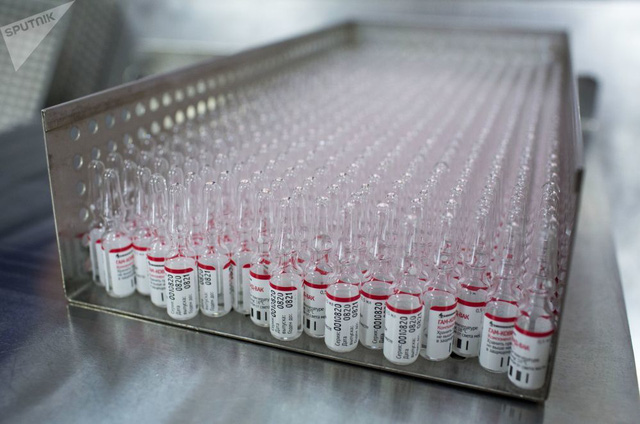 Cận cảnh quá trình sản xuất vắc-xin Covid-19 của Nga  - Ảnh 6.