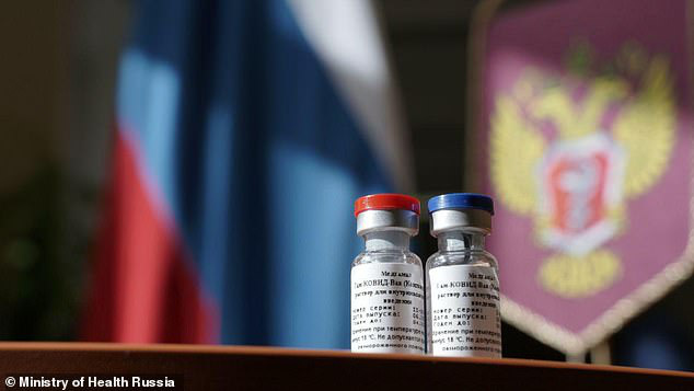  Vắc-xin Covid-19 thứ hai của Nga đang về đích ở cơ sở đặc biệt  - Ảnh 2.