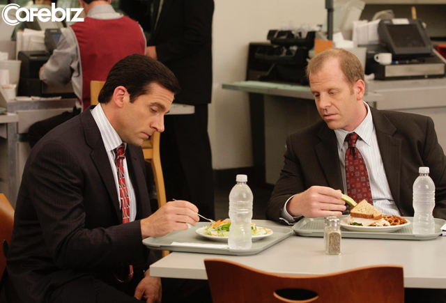 Nguyên lý của người tài giỏi: Giao tiếp không bao giờ hỏi Dạo này khỏe không? - Ảnh 1. Nguyên lý của người tài giỏi: Giao tiếp không bao giờ hỏi Dạo này khỏe không? - Ảnh 1.