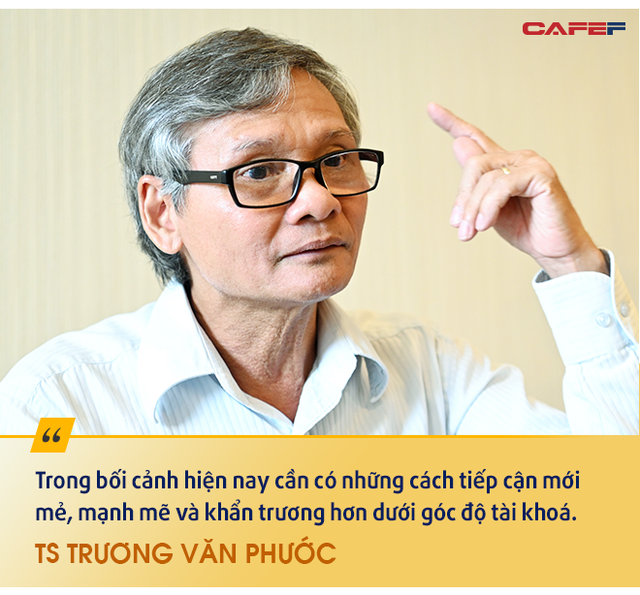 TS. Trương Văn Phước: Nếu dập dịch ở Đà Nẵng, Quảng Nam sớm trong tháng 8, GDP có thể tăng trưởng từ 3,5% đến 4% - Ảnh 3. TS. Trương Văn Phước: Nếu dập dịch ở Đà Nẵng, Quảng Nam sớm trong tháng 8, GDP có thể tăng trưởng từ 3,5% đến 4% - Ảnh 3.