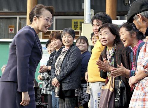  Nàng dâu được trọng vọng nhất hoàng gia Nhật: Để hoàng tử chờ 7 năm mới gật đầu đồng ý kết hôn, chinh phục nhà chồng nhờ tài đức vẹn toàn - Ảnh 13.