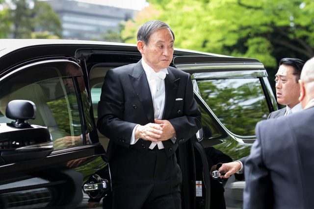  Cuộc sống lành mạnh của người chắc ghế tân Thủ tướng Nhật Bản: 71 tuổi, sáng đi bộ, đêm gập bụng, quyết tâm giảm 14 kg để tránh bệnh tật  - Ảnh 3.