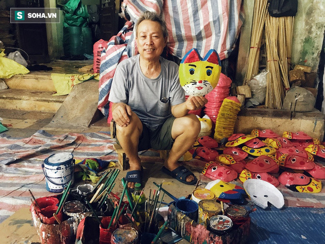  Đồ chơi truyền thống lên ngôi, làng nghề 40 năm tuổi làm xuyên đêm, lãi hơn 100 triệu đồng  - Ảnh 1.