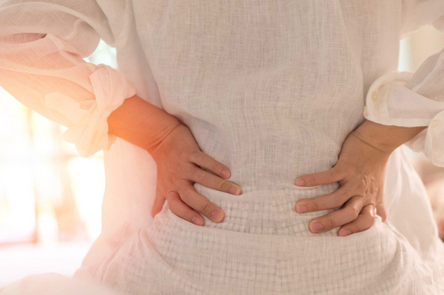  Đau thận hay đau lưng: Chuyên gia hướng dẫn cách phân biệt 2 bệnh này - Ảnh 1.