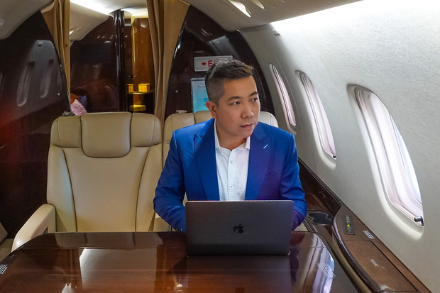 YouTuber bị gắn mác “giàu ngầm” của Việt Nam: Từng đến 30 quốc gia, mỗi năm đổ hết tiền bạc đi hơn trăm chuyến bay xa xỉ để review - Ảnh 5.