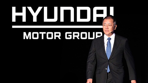 Giá cổ phiếu tăng 25% chỉ trong 1 phiên, cha con Chủ tịch Hyundai Motor lập tức kiếm thêm 2 tỷ USD nhờ tin đồn với Apple - Ảnh 1.