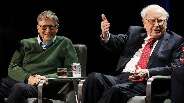  Tỷ phú Bill Gates tiết lộ chìa khóa thành công của Warren Buffett: Điều mà ai cũng có thể làm nhưng chẳng mấy người trong chúng ta chịu làm  - Ảnh 1.