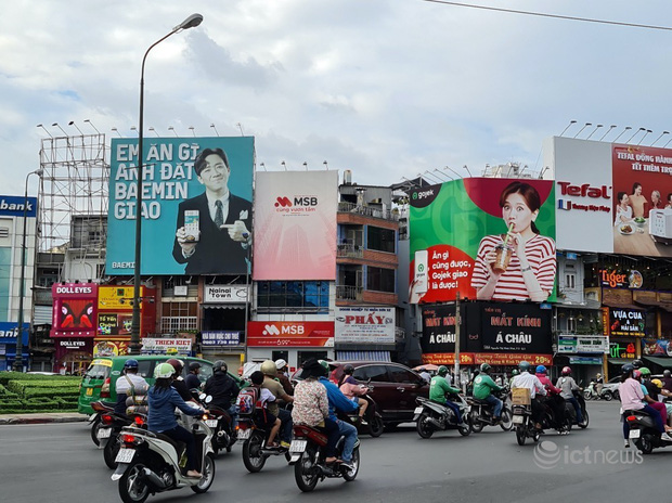 Hari Won - Trấn Thành trở thành tâm điểm đối đáp quảng cáo cực hài hước giữa Baemin và Gojek, nhưng cái tên thứ 3 xuất hiện mới khiến cộng đồng dậy sóng! - Ảnh 1.