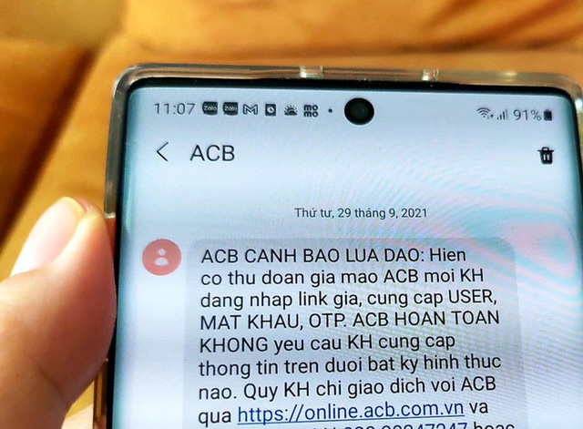  Ngân hàng cảnh báo thủ đoạn lừa gửi tiền lãi suất cao  - Ảnh 2.