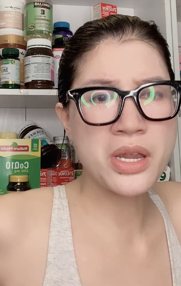 Bà Phương Hằng tuyên bố đâm đơn kiện Trang Trần lên Bộ công an vì livestream ép cung Hồ Văn Cường - Ảnh 2. Bà Phương Hằng tuyên bố đâm đơn kiện Trang Trần lên Bộ công an vì livestream ép cung Hồ Văn Cường - Ảnh 2.
