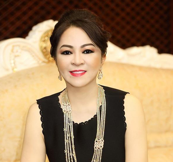 Công an làm việc với phóng viên Hàn Ni về việc tố giác bà Nguyễn Phương Hằng - Ảnh 2.