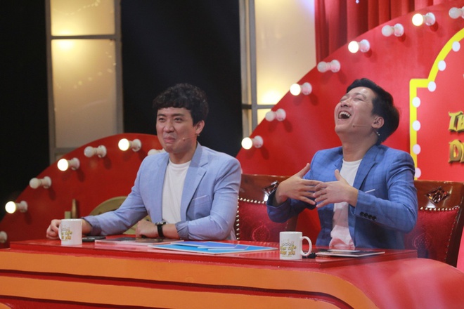 Ông chủ Điền Quân Media: Từ phóng viên thành trùm showbiz, làm shipper giữa mùa dịch - Ảnh 2. Ông chủ Điền Quân Media: Từ phóng viên thành trùm showbiz, làm shipper giữa mùa dịch - Ảnh 2.