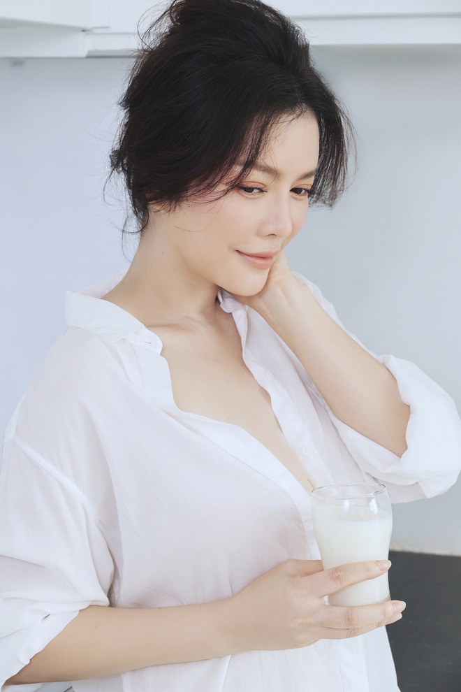 Lý Nhã Kỳ hé lộ không gian bên trong bạch dinh ngàn tỷ giữa Quận 3, bức xúc chuyện bị vu oan bày tiệc, khoe ăn ngon vô cảm với cộng đồng - Ảnh 8. Lý Nhã Kỳ hé lộ không gian bên trong bạch dinh ngàn tỷ giữa Quận 3, bức xúc chuyện bị vu oan bày tiệc, khoe ăn ngon vô cảm với cộng đồng - Ảnh 8.
