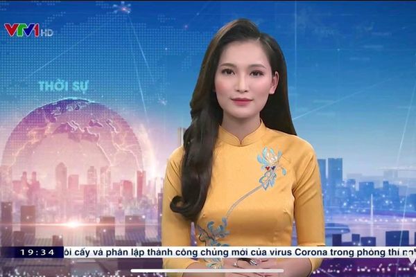 BTV nữ trẻ tuổi nhất chương trình Thời sự VTV gây chú ý với học vấn khủng, ngoài đời còn trẻ trung khác hẳn trên sóng - Ảnh 3.