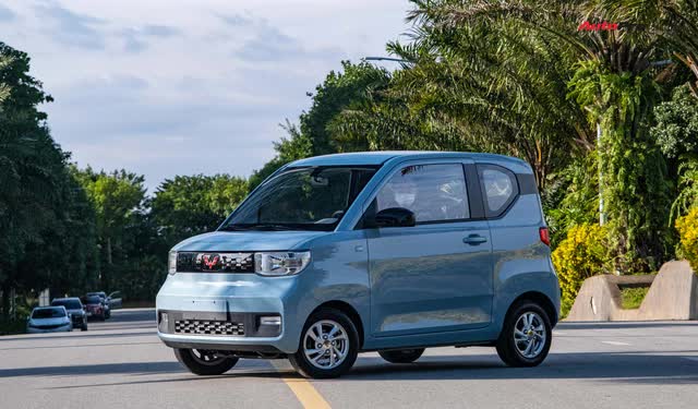 Chi tiết ô tô điện rẻ nhất thế giới vừa về Việt Nam: Giá quy đổi hơn 100 triệu đồng, thương hiệu Trung Quốc, đủ dùng trong đô thị - Ảnh 3.