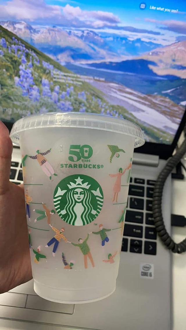  HOT: Starbucks tặng cốc giới hạn nhân sinh nhật 50 năm, shipper đi giao đơn mệt xỉu vì nhiều chi nhánh bị quá tải  - Ảnh 8.