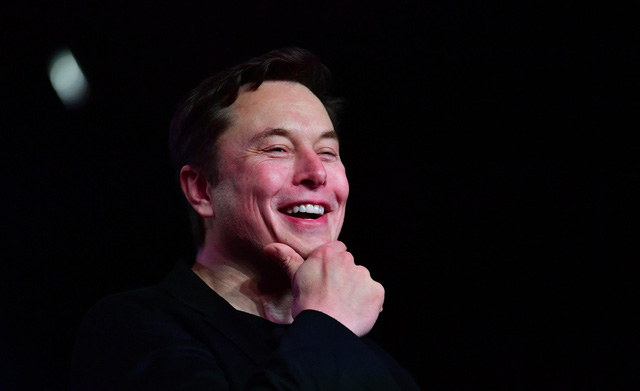  Đánh đu theo Elon Musk, YouTuber tuyên bố góp 10 triệu USD để chấm dứt nạn đói nhưng không quên đặt điều kiện câu view  - Ảnh 1.