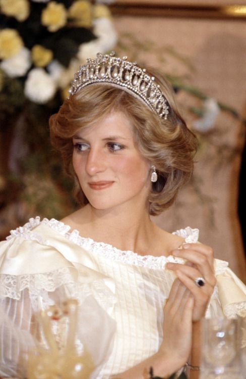 Hé lộ báu vật hoàng gia Công nương Diana yêu thích nhất, món đồ thừa kế chỉ dành riêng cho con dâu Kate - Ảnh 8.