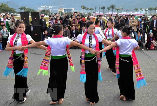 UNESCO vinh danh Xòe Thái là di sản văn hóa phi vật thể của nhân loại - Ảnh 1.