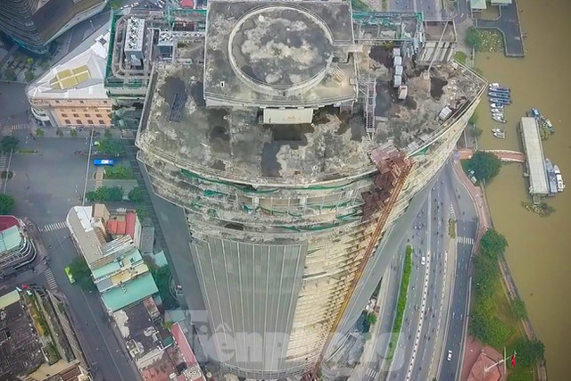  Toà nhà triệu đô giữa TPHCM đang hồi sinh sau 10 năm dừng thi công  - Ảnh 3.